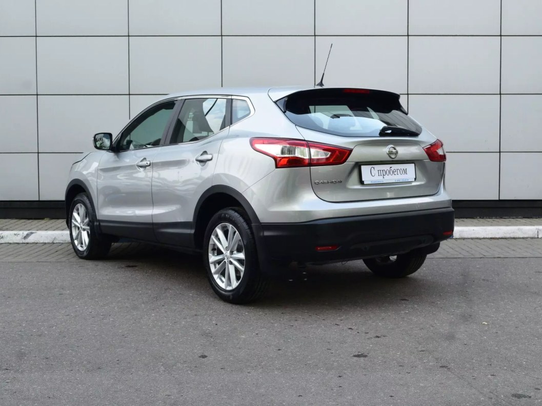 Nissan Qashqai SE 2.0 CVT фото 8