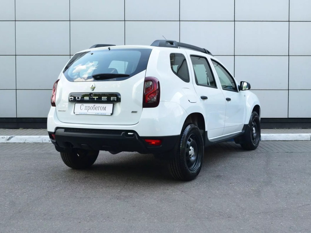 Renault Duster Privilege 1.6 МКПП фото 6