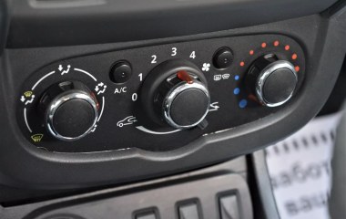 Renault Duster Privilege 1.6 МКПП превью 17