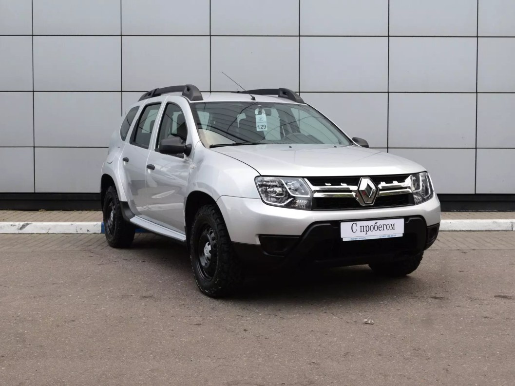 Renault Duster Life 1.5 МКПП фото 1