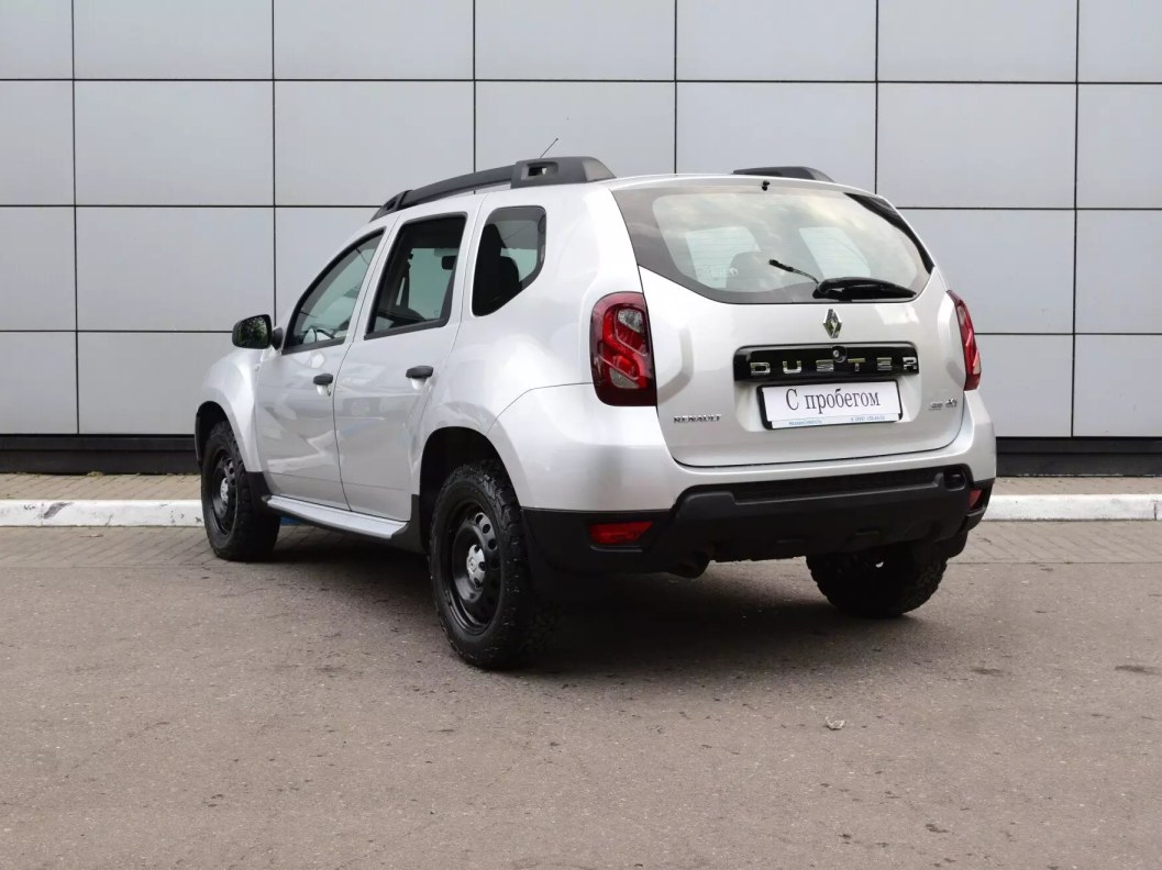 Renault Duster Life 1.5 МКПП фото 8