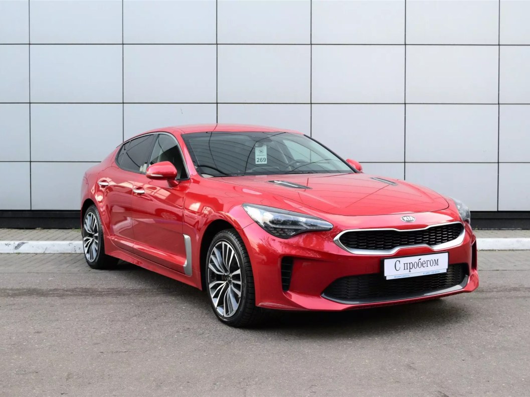 Kia Stinger 2.0 АКПП фото 1