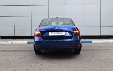 Skoda Octavia Ambition 1.6 АКПП превью 7