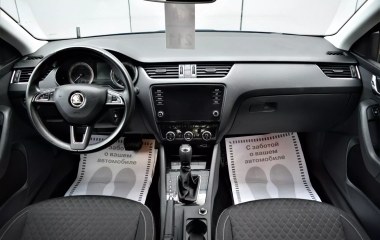 Skoda Octavia Ambition 1.6 АКПП превью 10