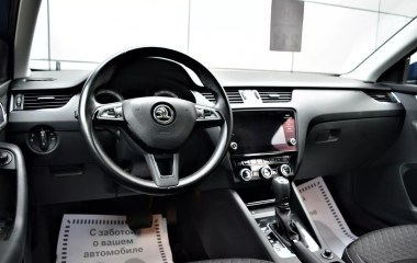 Skoda Octavia Ambition 1.6 АКПП превью 20