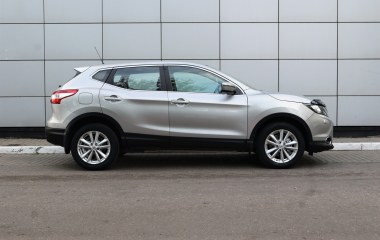 Nissan Qashqai SE 1.2 CVT превью 4