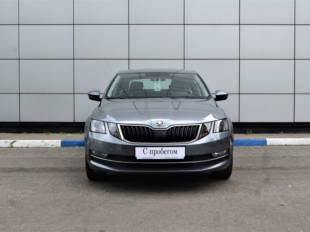 Skoda Octavia Ambition 1.6 АКПП фото 2
