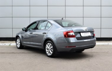 Skoda Octavia Ambition 1.6 АКПП превью 8