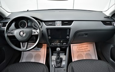 Skoda Octavia Ambition 1.6 АКПП превью 9