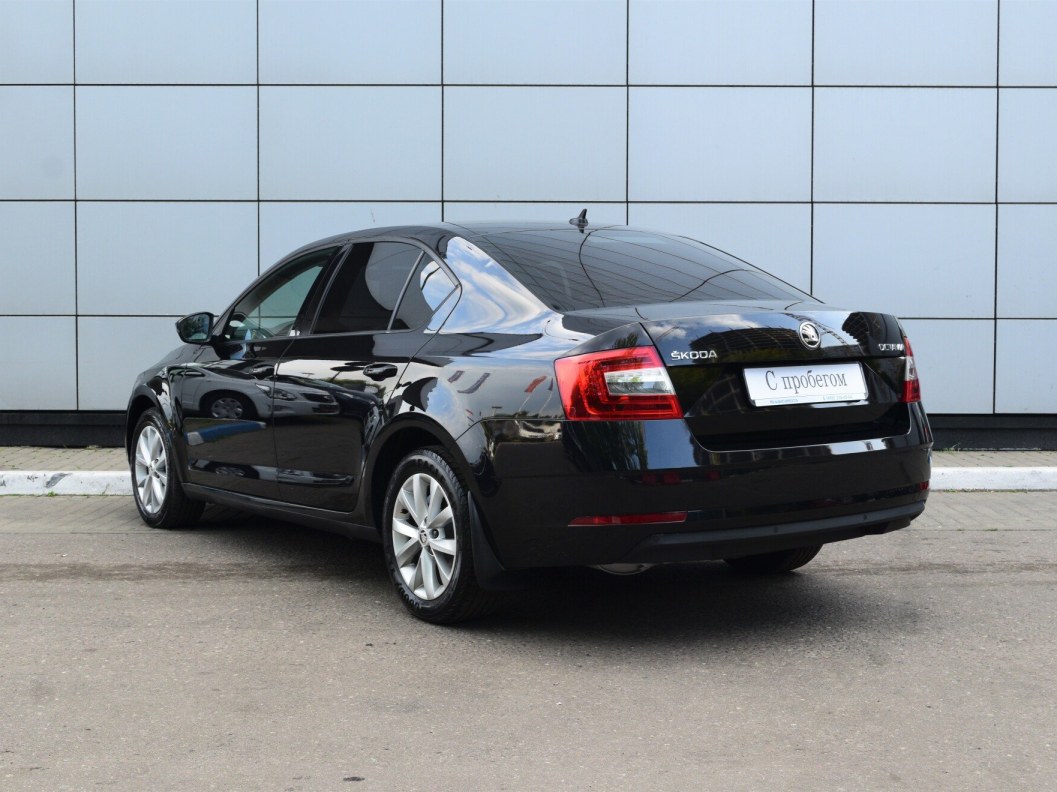 Skoda Octavia 1.4 DSG фото 8