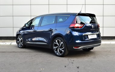 Renault Scenic 1.5 АМТ превью 8