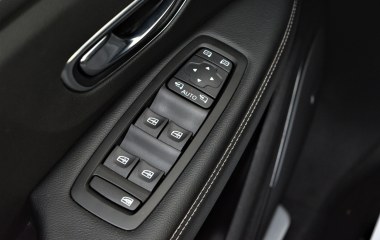 Renault Scenic 1.5 АМТ превью 13