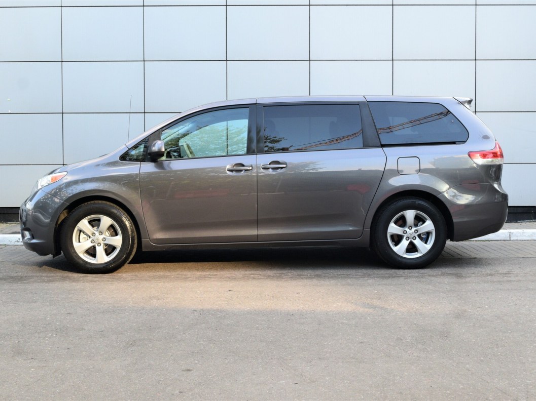 Toyota Sienna 2.7 АКПП фото 5