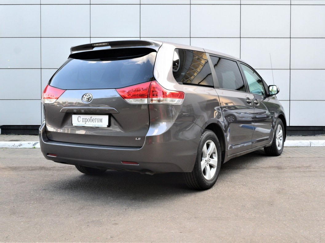 Toyota Sienna 2.7 АКПП фото 6