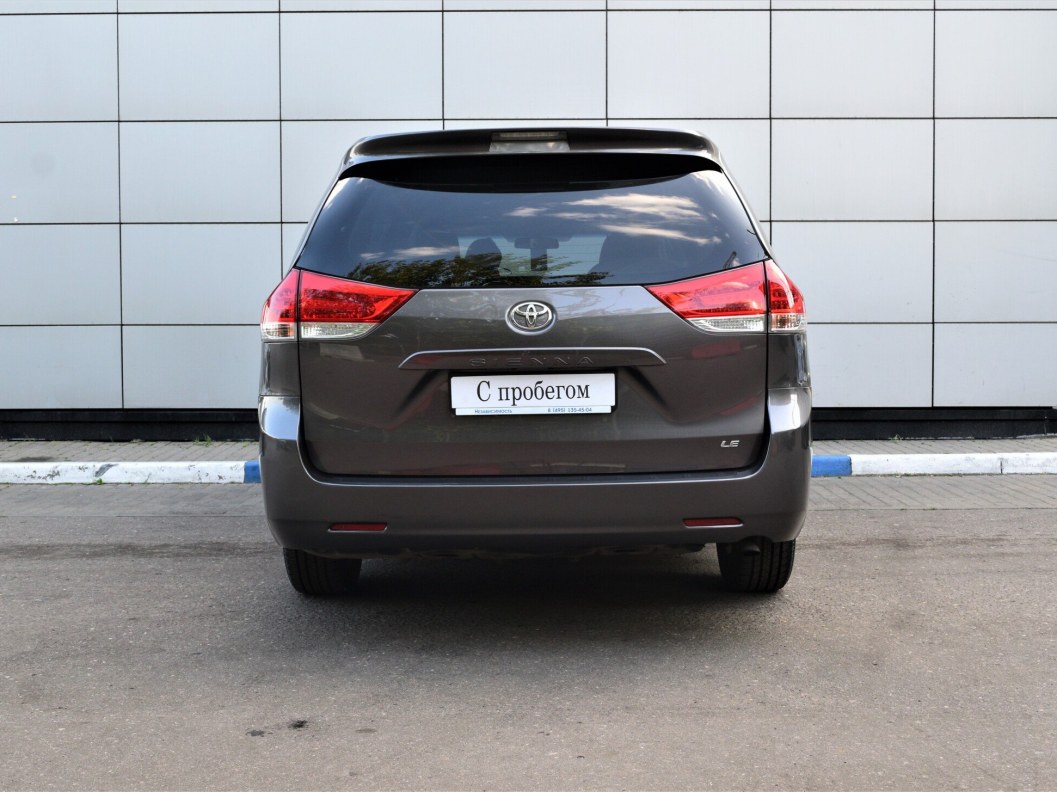 Toyota Sienna 2.7 АКПП фото 7