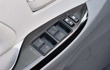 Toyota Sienna 2.7 АКПП превью 15