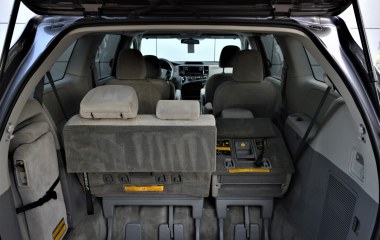 Toyota Sienna 2.7 АКПП превью 20