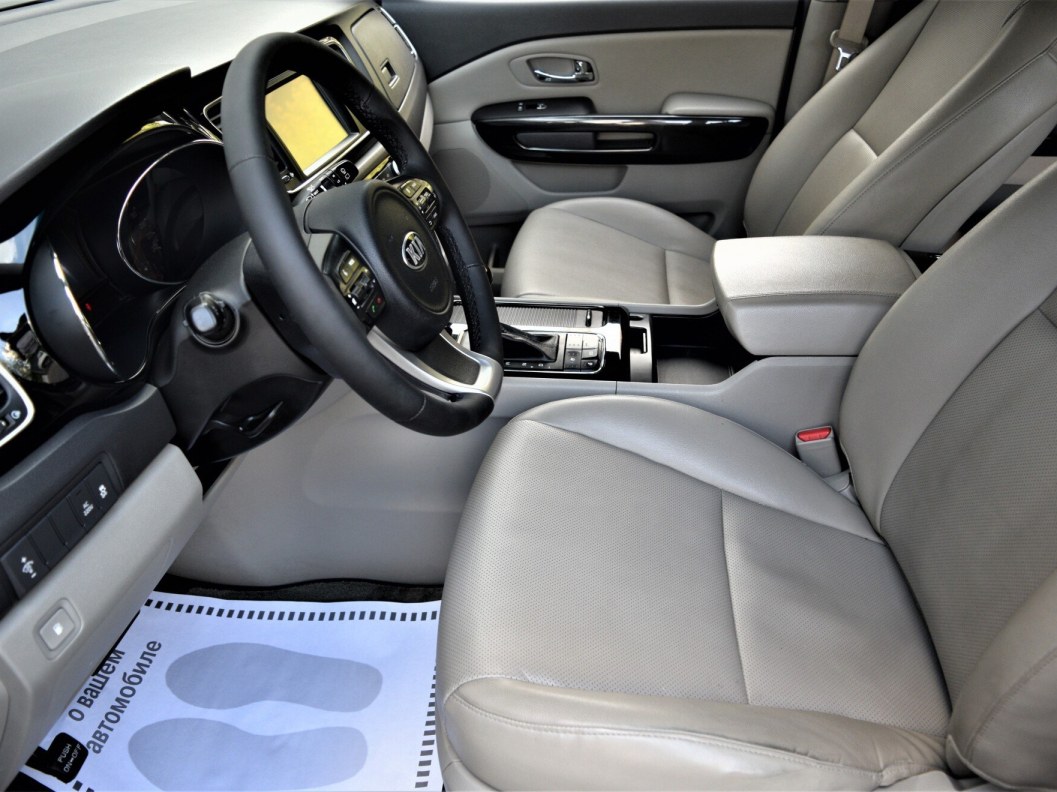 Kia Carnival 2.2 АКПП фото 9
