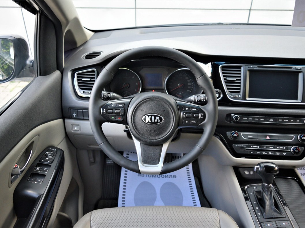Kia Carnival 2.2 АКПП фото 24