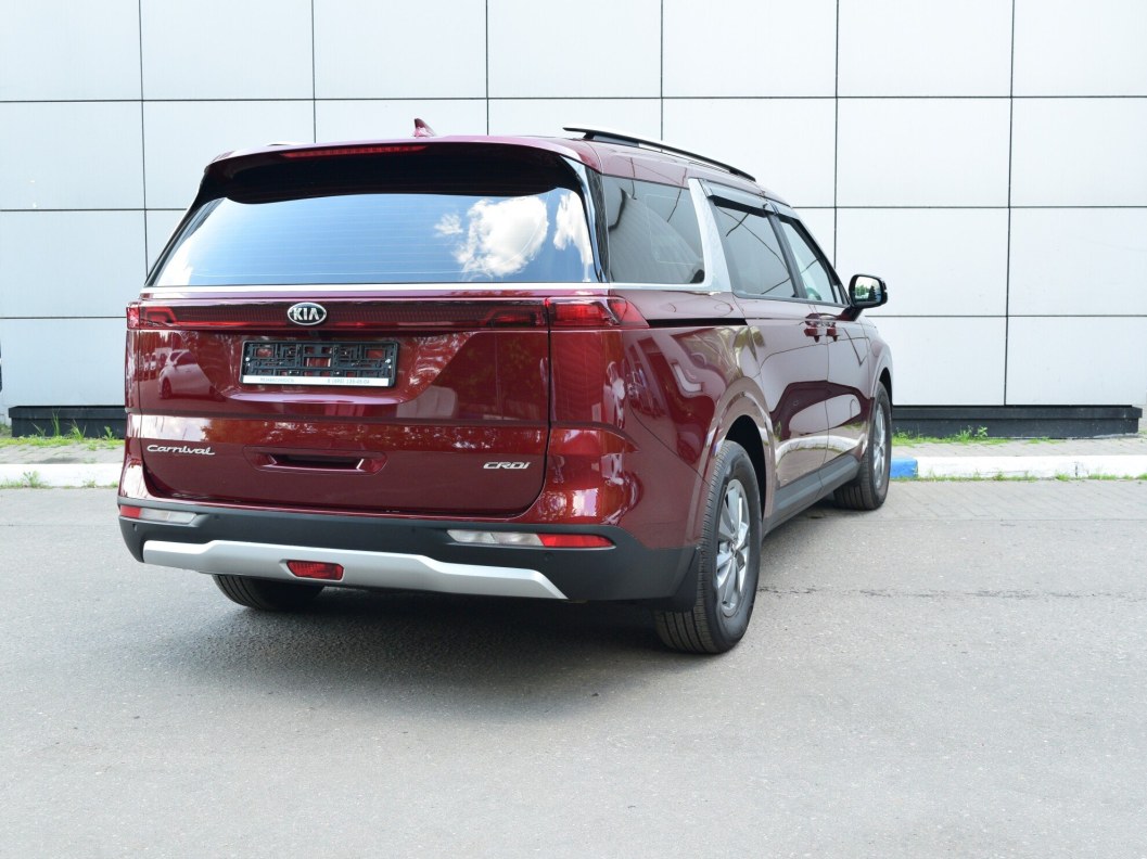 Kia Carnival Luxe 2.2 АКПП фото 6