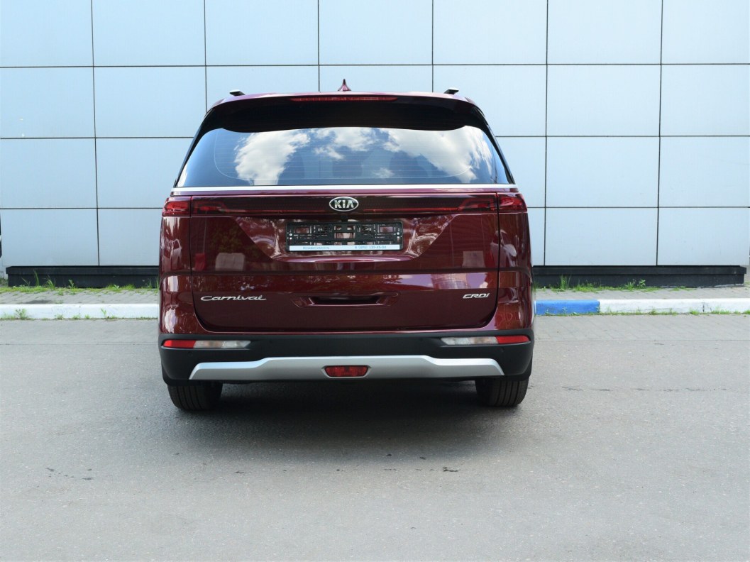 Kia Carnival Luxe 2.2 АКПП фото 7