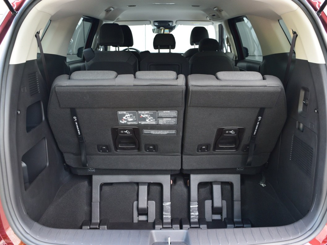 Kia Carnival Luxe 2.2 АКПП фото 24