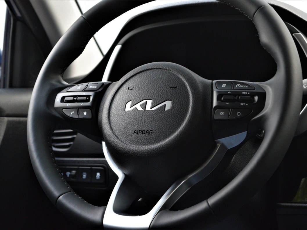 Kia Rio Premium 1.6 АКПП фото 11