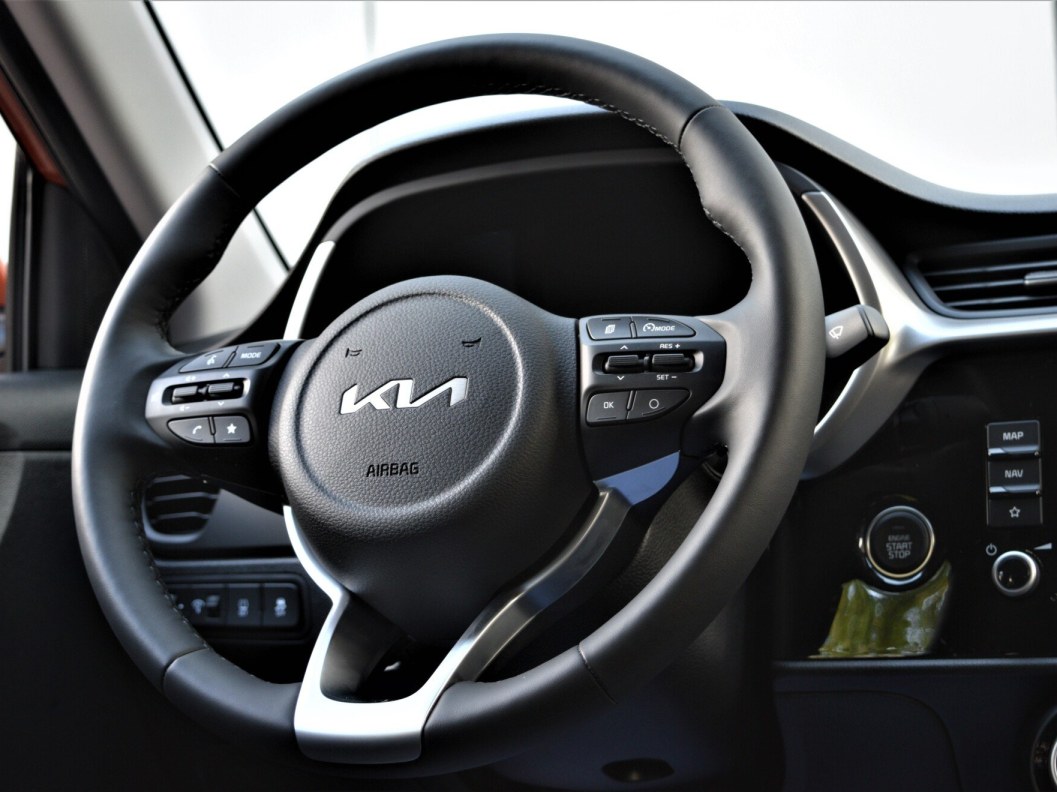 Kia Rio Premium 1.6 АКПП фото 15