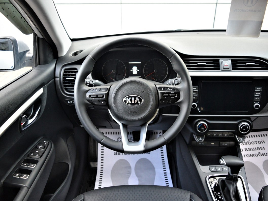Kia Rio Premium 1.6 АКПП фото 10