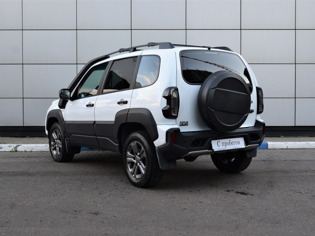 ВАЗ (Lada) Niva Luxe Offroad 1.7 МКПП фото 8