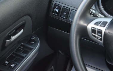 Suzuki Grand Vitara 2.0 АКПП превью 15