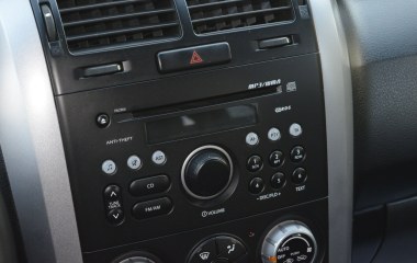 Suzuki Grand Vitara 2.0 АКПП превью 16