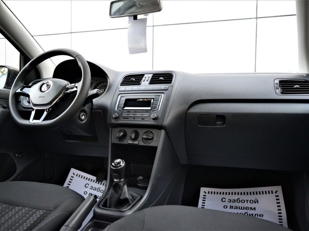 Volkswagen Polo Comfortline 1.6 МКПП фото 19