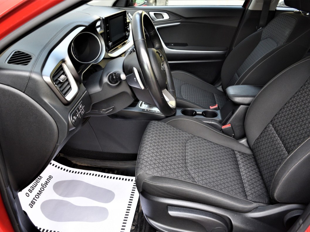 Kia Ceed Prestige 1.6 АКПП фото 9