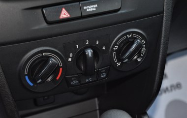 Suzuki Vitara GL 1.6 АКПП превью 14