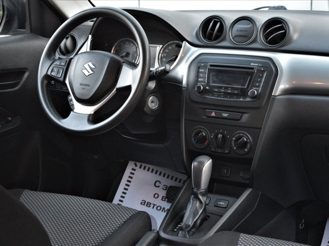 Suzuki Vitara GL 1.6 АКПП фото 18