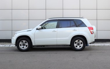Suzuki Grand Vitara 2.0 АКПП превью 5