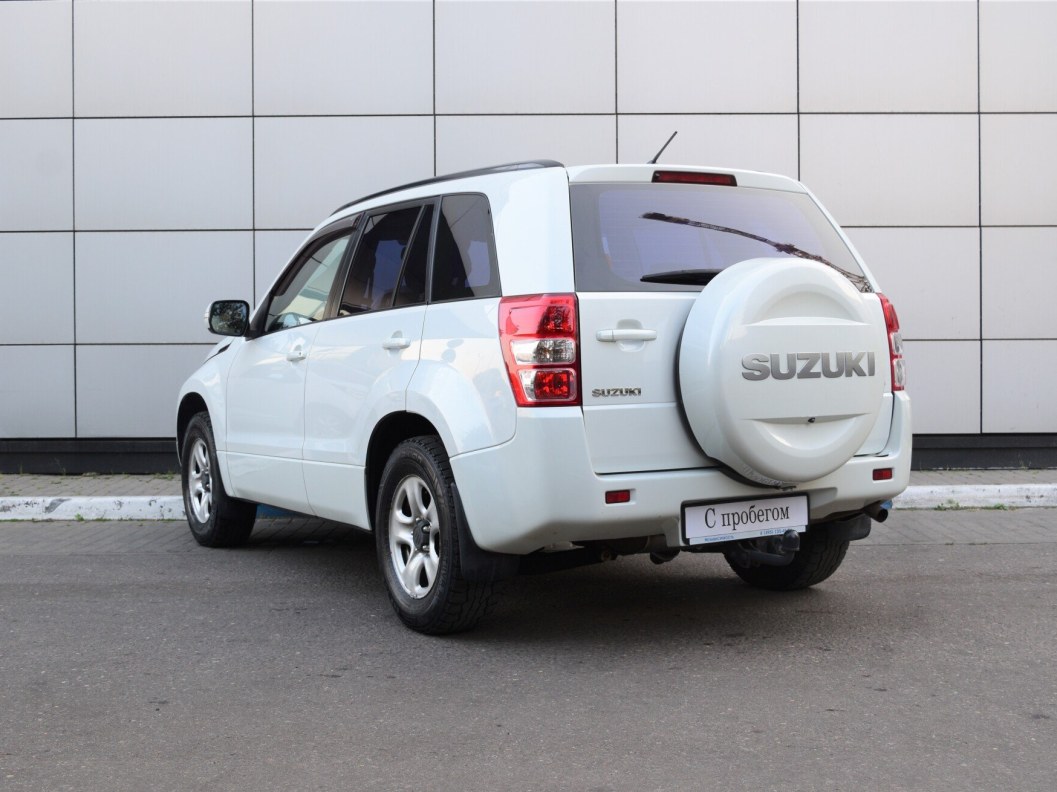 Suzuki Grand Vitara 2.0 АКПП фото 8