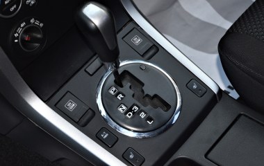 Suzuki Grand Vitara 2.0 АКПП превью 19