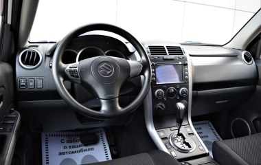 Suzuki Grand Vitara 2.0 АКПП превью 20