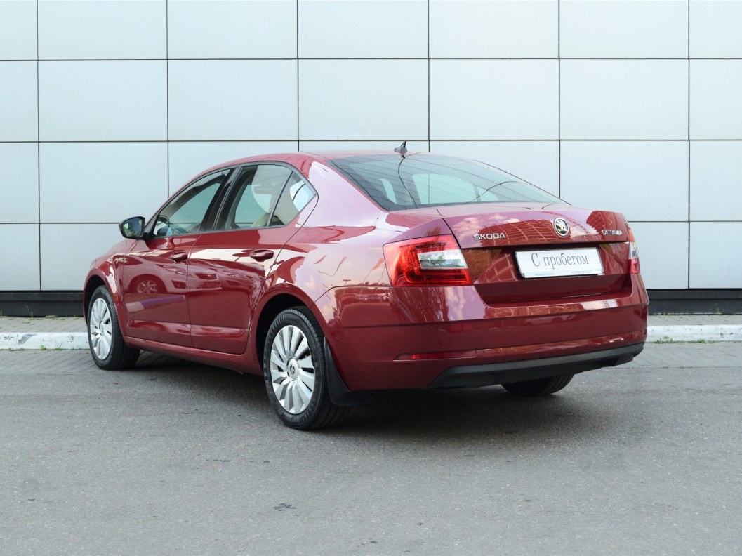 Skoda Octavia 1.6 АКПП фото 8