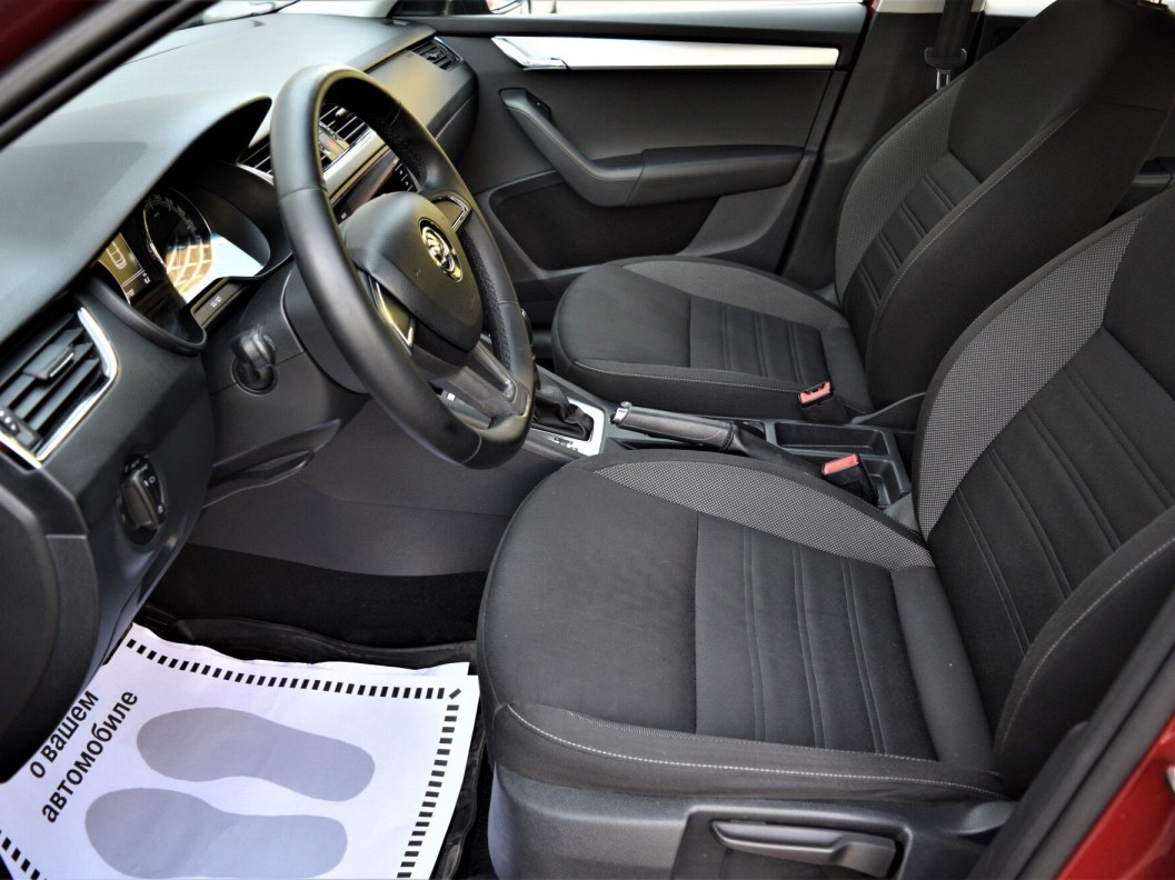 Skoda Octavia 1.6 АКПП фото 9