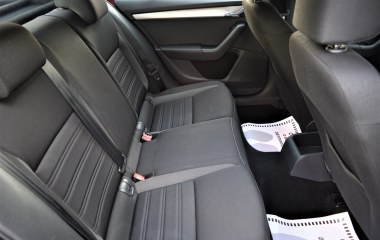 Skoda Octavia 1.6 АКПП превью 12