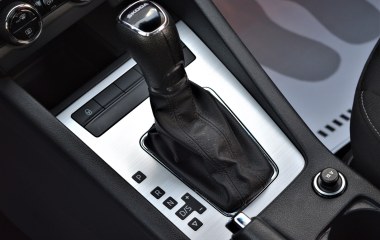 Skoda Octavia 1.6 АКПП превью 17