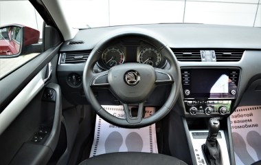 Skoda Octavia 1.6 АКПП превью 18