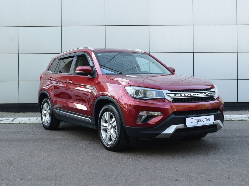 Changan CS75 1.8  фото 1