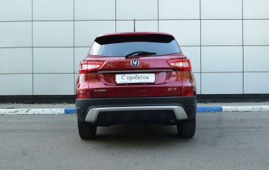 Changan CS75 1.8  превью 7