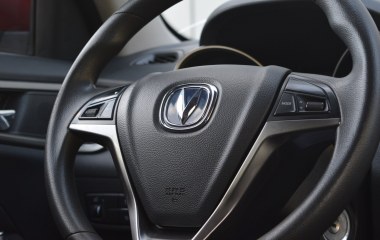 Changan CS75 1.8  превью 20