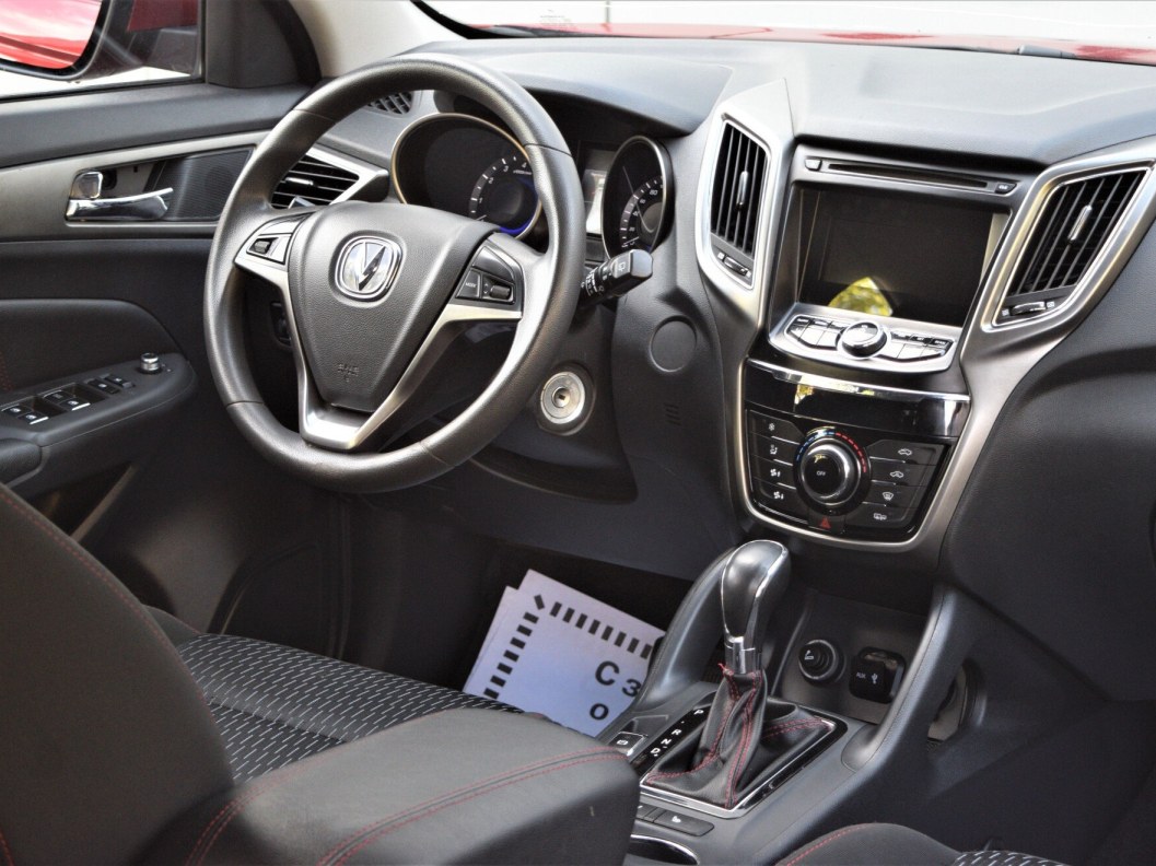 Changan CS75 1.8  фото 21