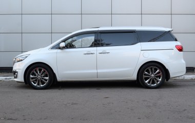 Kia Carnival 2.2 АКПП превью 5